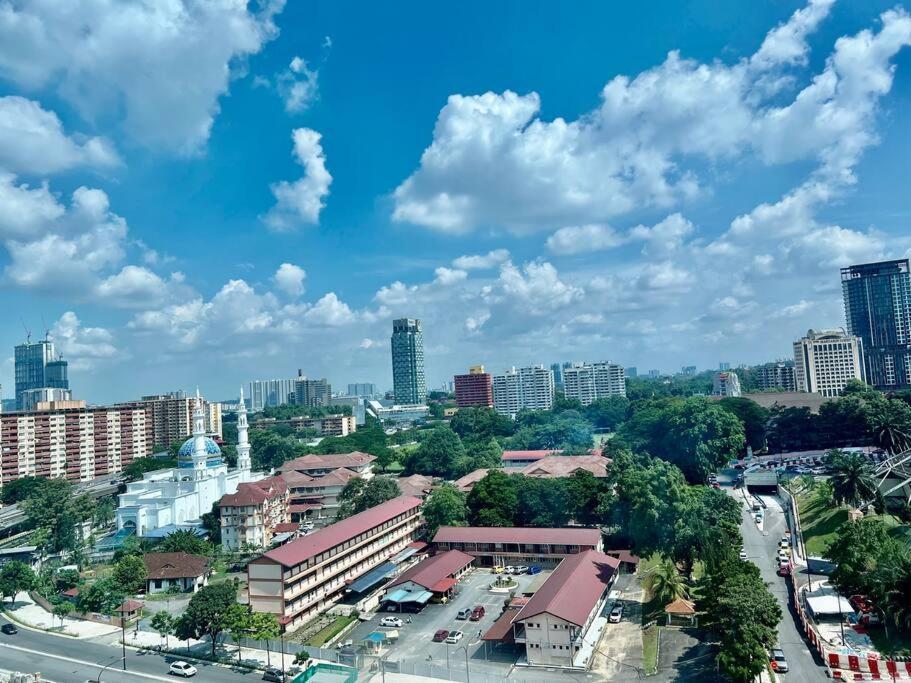 Couple Suite At Casa Residency 5 Mins Walk To Lrt, Jalan Alor & Bukit Bintang 쿠알라룸푸르 외부 사진